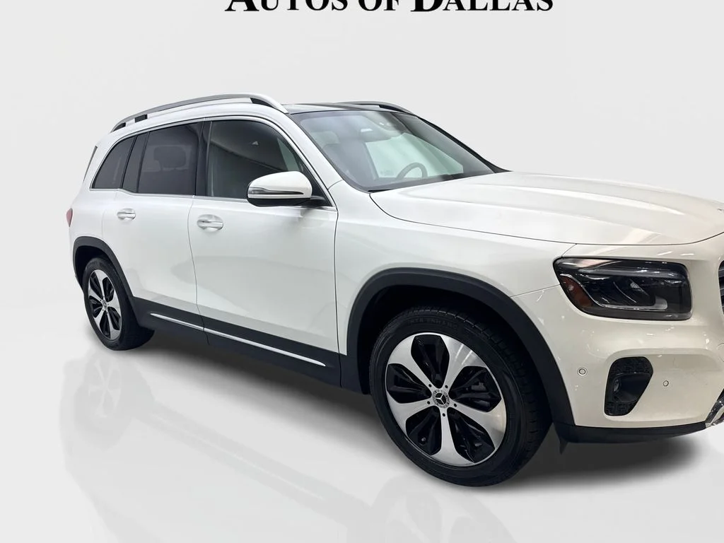 Used 2025 White Mercedes-Benz GLB 250 image 13