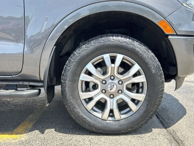 Used 2019 Magnetic Ford Lariat image 13