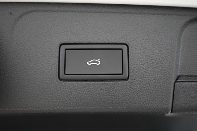 2026 Volkswagen Atlas SE w/Tech - Photo 22