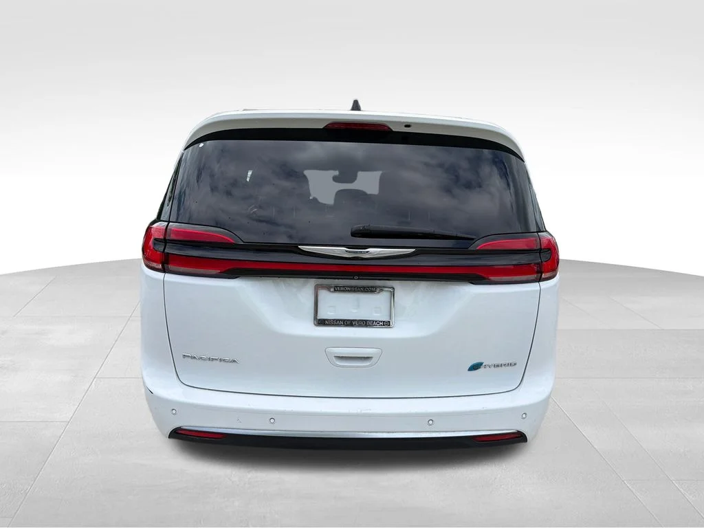2023 Chrysler Pacifica Hybrid Pinnacle - Photo 6