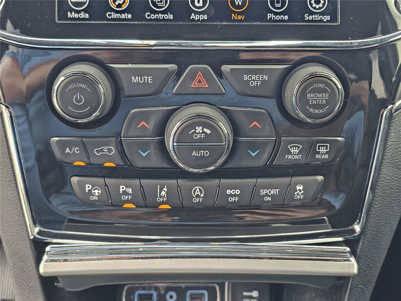 2021 Jeep Grand Cherokee 80th Edition - Photo 28