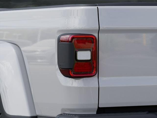 New 2026 Bright White Clearcoat Jeep Mojave image 5