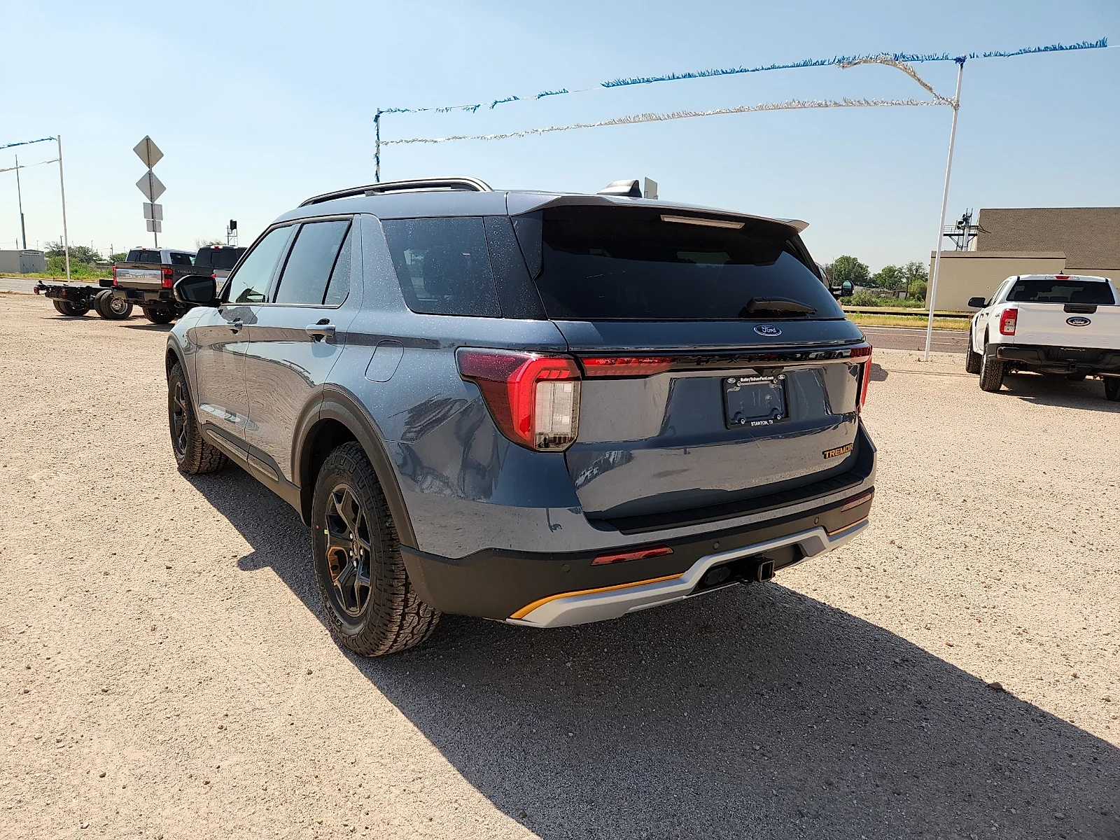 New 2026 Vapor Blue Metallic Ford Tremor® image 5