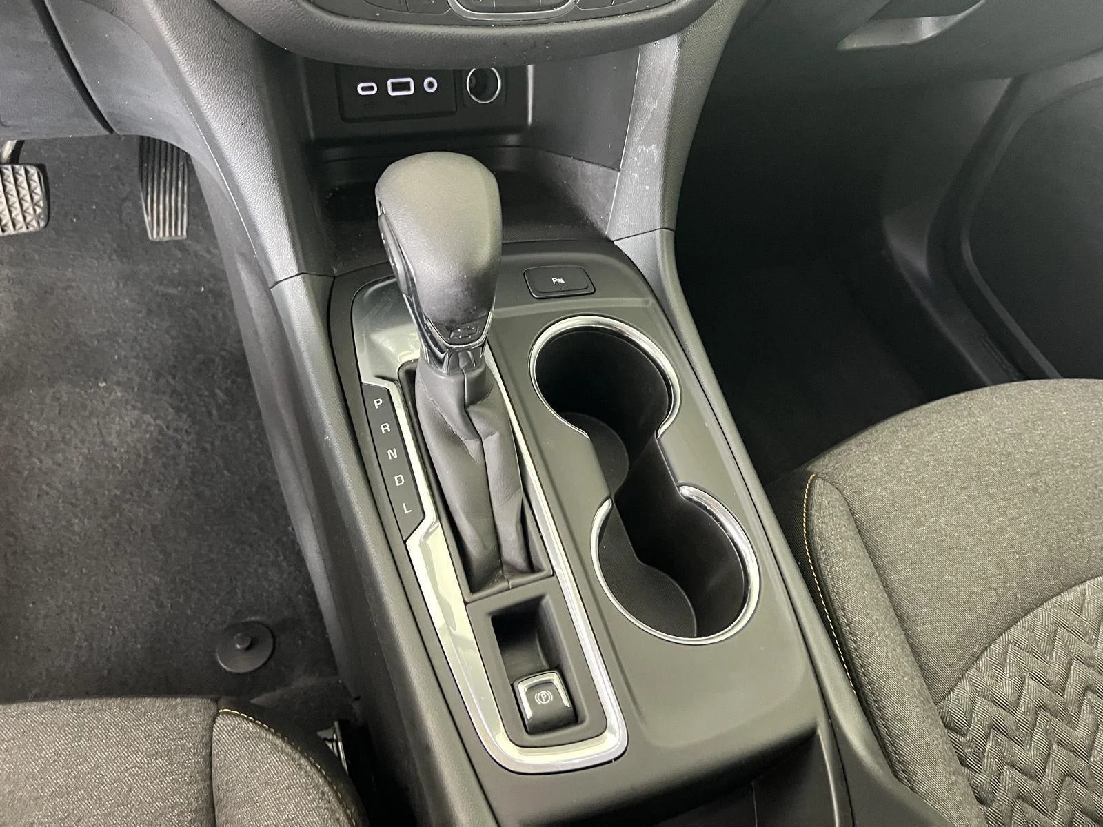 Used 2022 BLUE GLOW METALLIC Chevrolet LT image 11