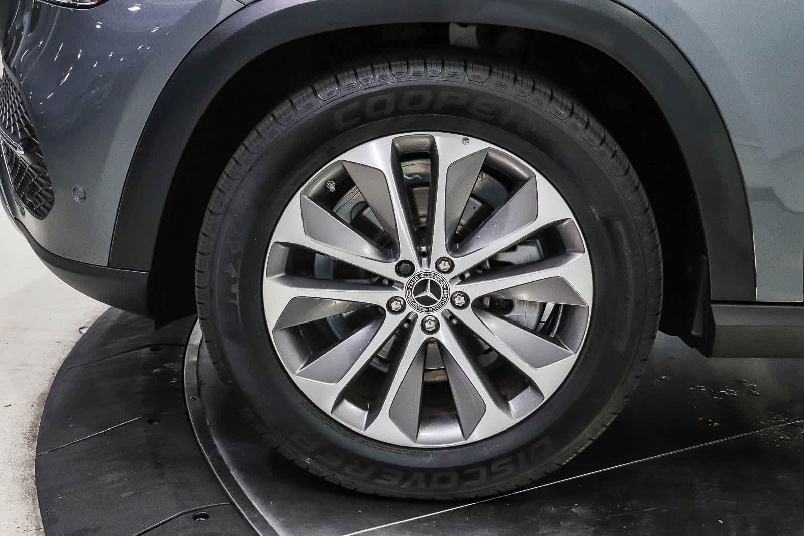 Used 2023 Selenite Grey Metallic Mercedes-Benz GLE 350 image 9