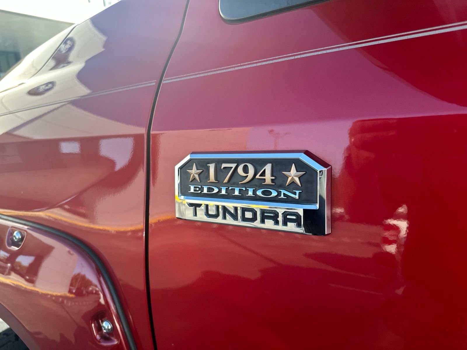Used 2014 Red Toyota 1794 image 6