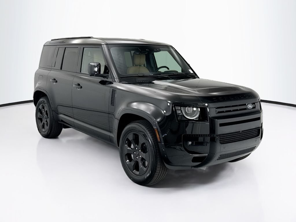 New 2026 Santorini Black Land Rover X-Dynamic SE image 3