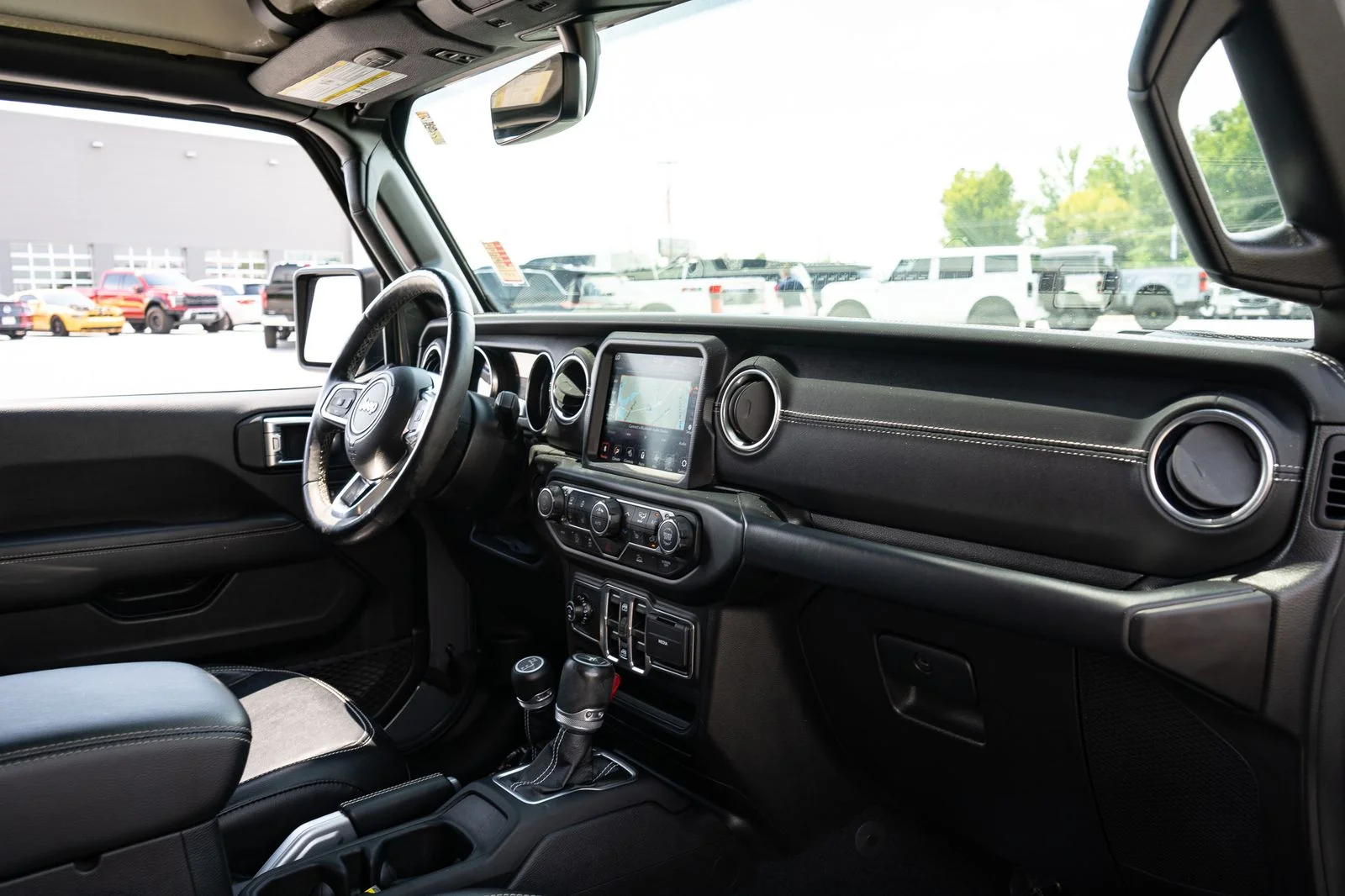 Used 2020 Gray Jeep Overland image 21