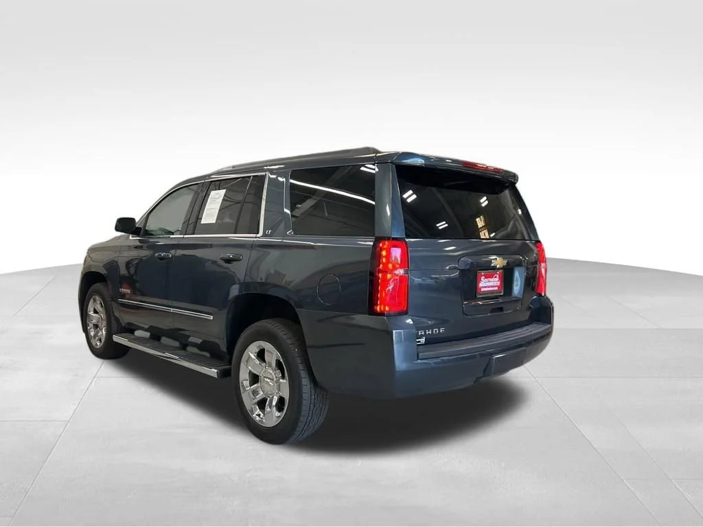 Used 2019 SHADOW GRAY METALLIC Chevrolet LT image 3