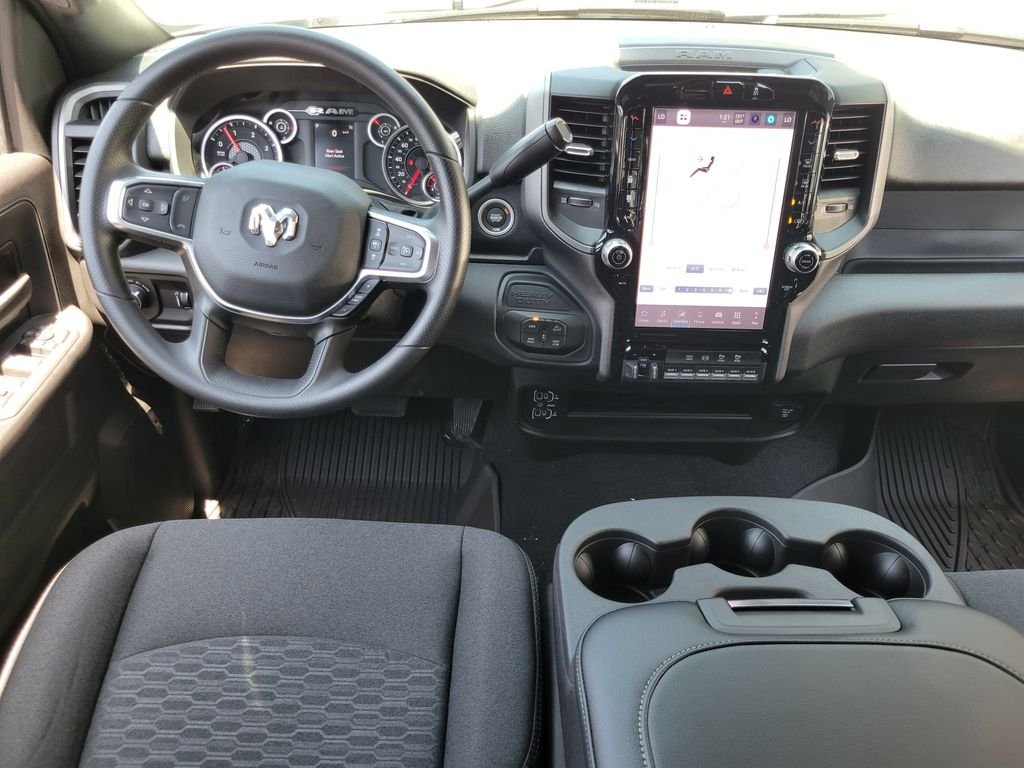 2026 Ram Ram 2500 Pickup photo 4