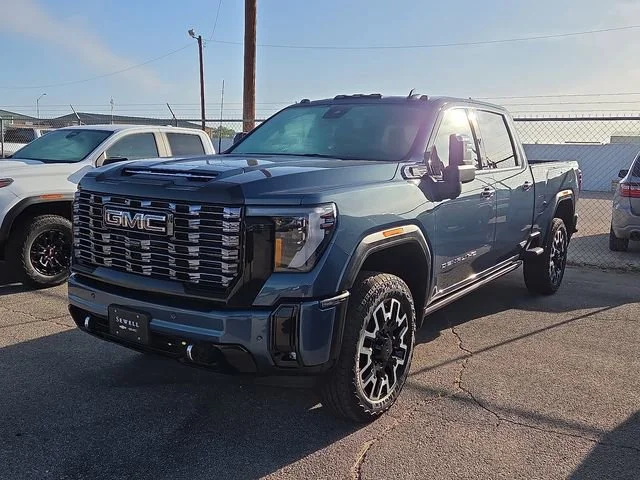 2026 GMC Sierra 4WD Crew Cab Long Box Denali Ultimate's photo