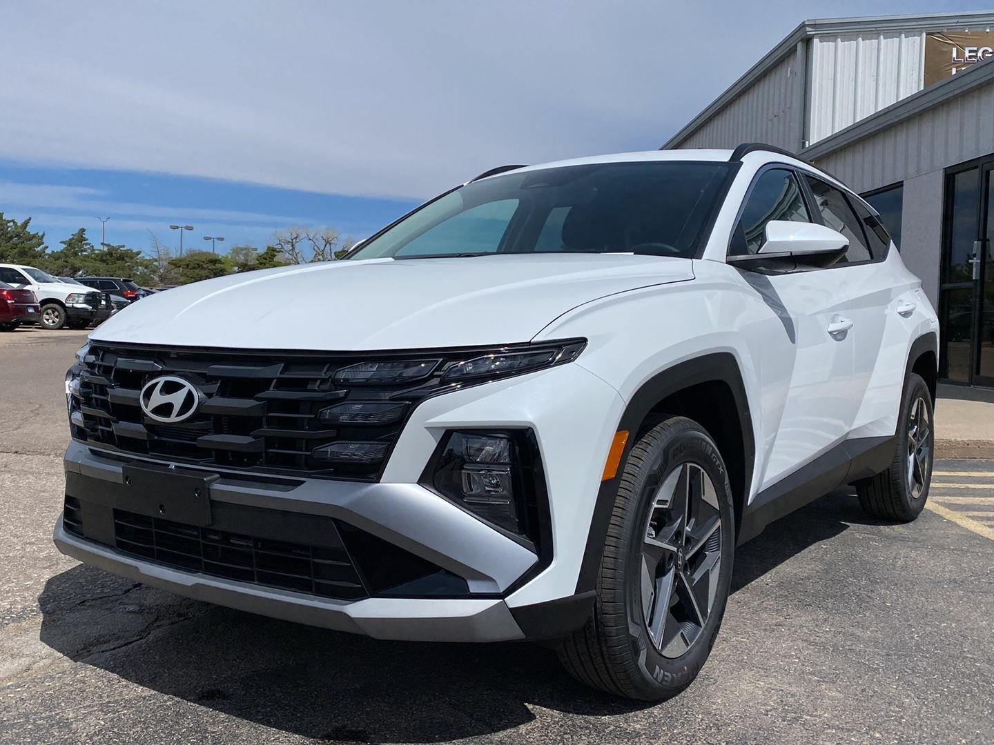 New 2026 Creamy White Pearl Hyundai SEL AWD image 1
