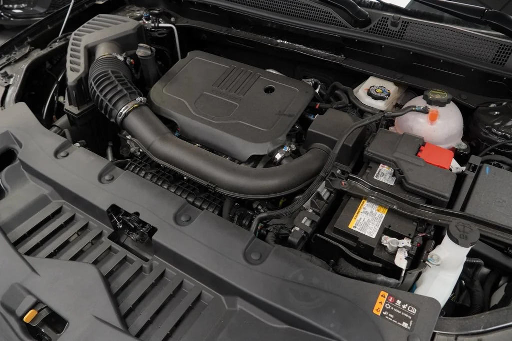 New 2026 Black Chevrolet 2LT image 42