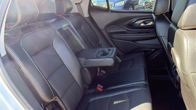 2024 GMC Terrain AT4 - Photo 18