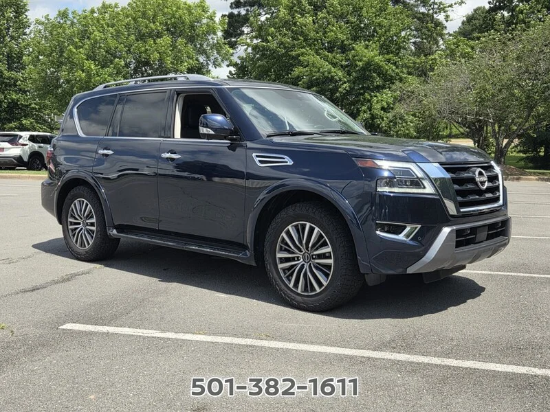 Used 2024 Blue Pearl NISSAN 4X2 SL image 7