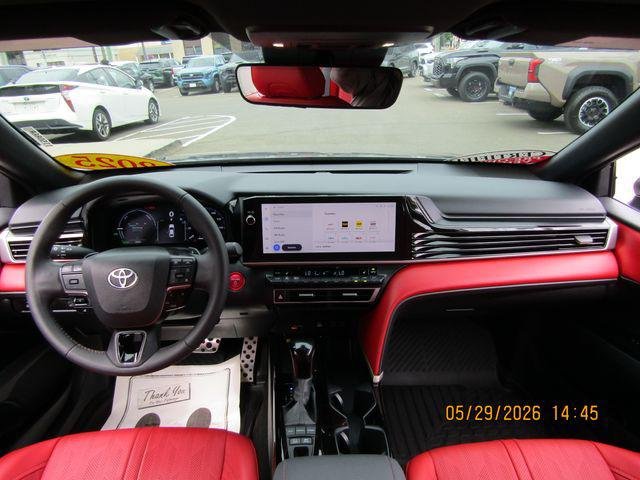 Certified Used 2025 HEAVY METAL W/ MIDNIGHT B Toyota  image 10