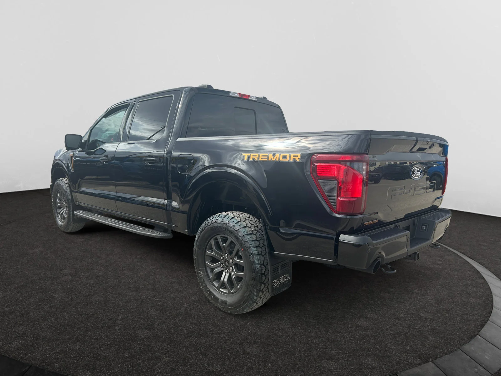 New 2026 Agate Black Metallic Ford Tremor image 3