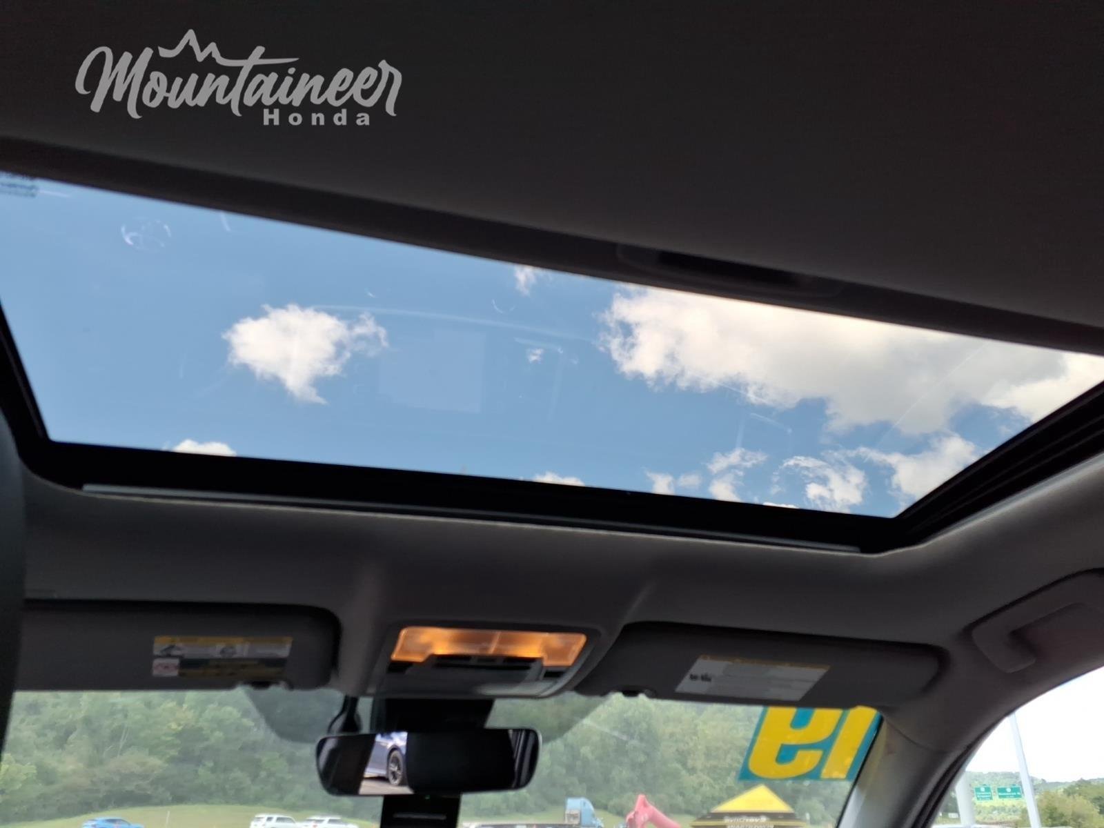 Used 2019 Predawn Gray Mica Toyota XLE image 35
