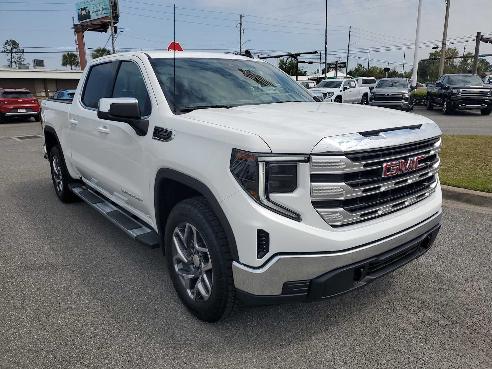 2026 GMC Sierra 1500 SLE - Photo 8