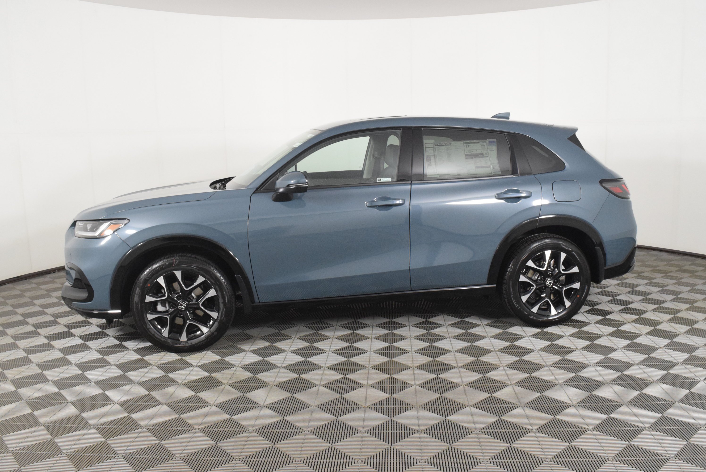 New 2027 Nordic Forest Pearl Honda EX-L image 9