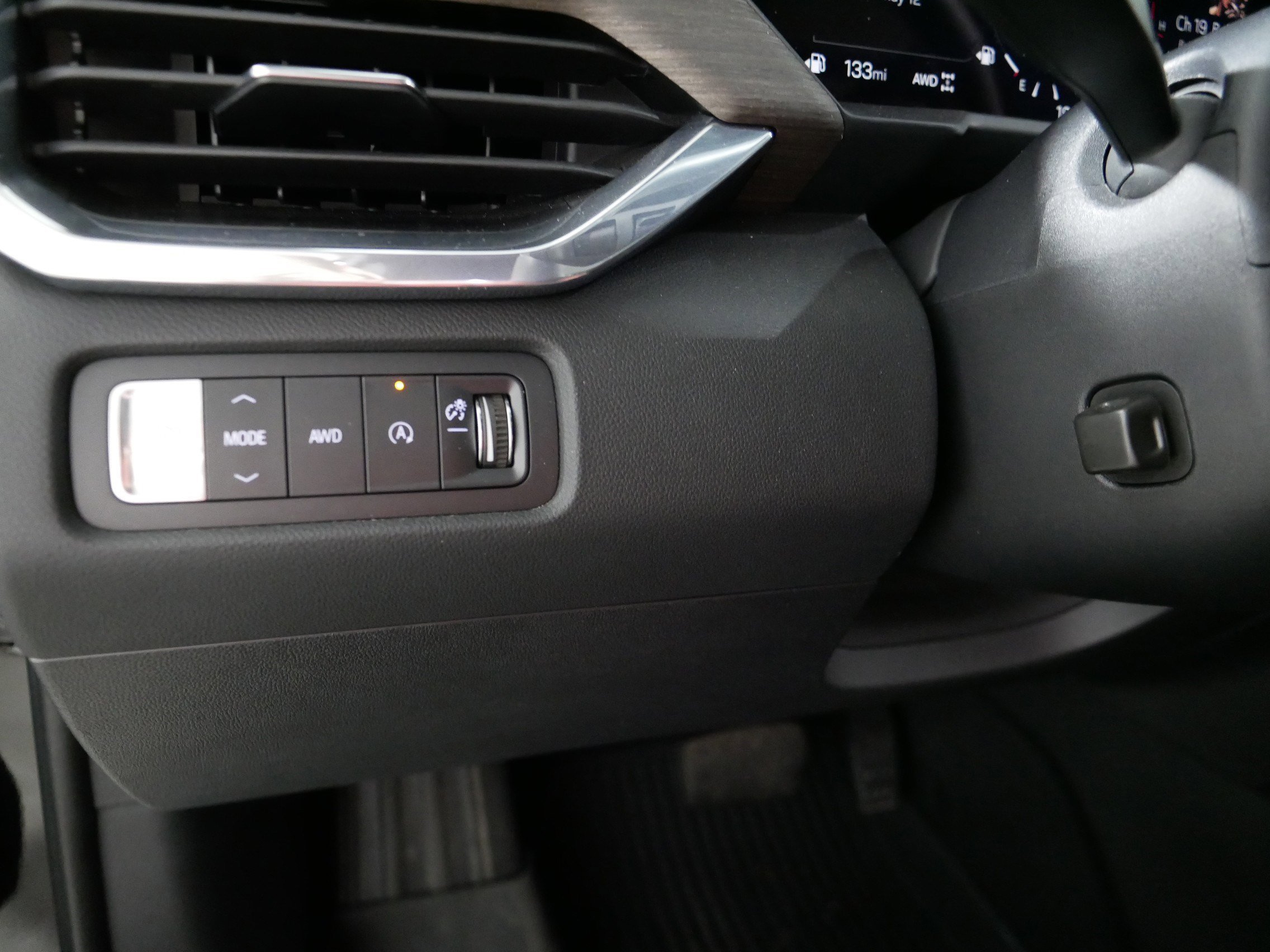 Used 2024 Ebony Twilight Metallic GMC Denali image 26