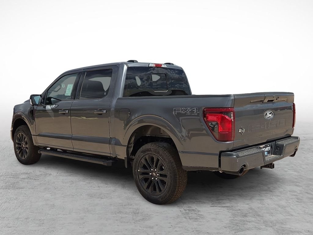 New 2026 Carbonized Gray Metallic Ford XLT image 7