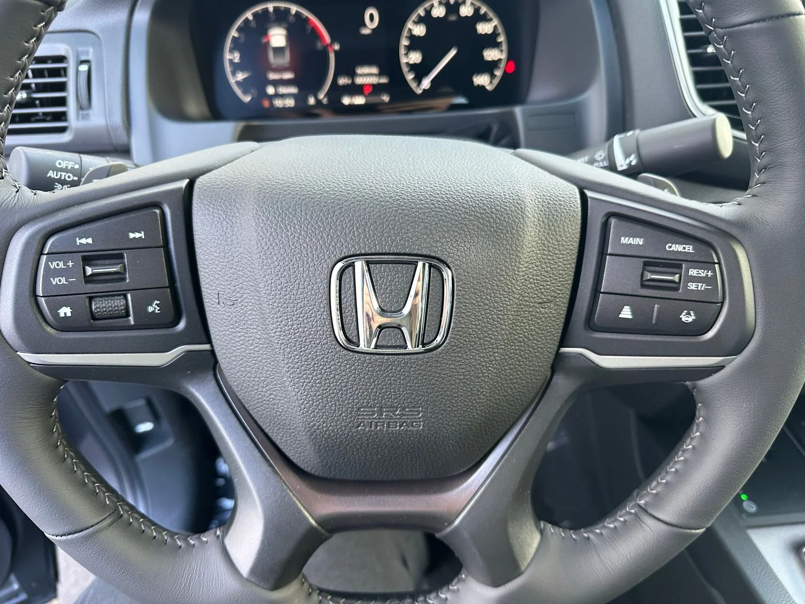 2026 Honda Ridgeline RTL - Photo 11