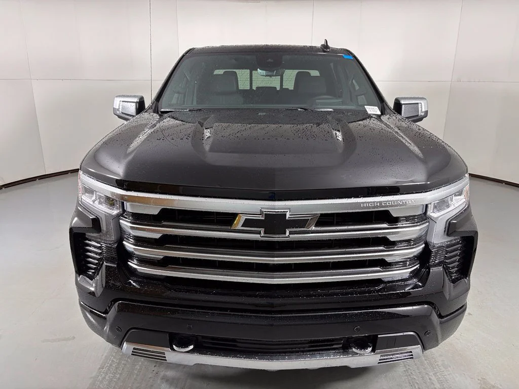 New 2026 Black Chevrolet High Country image 4