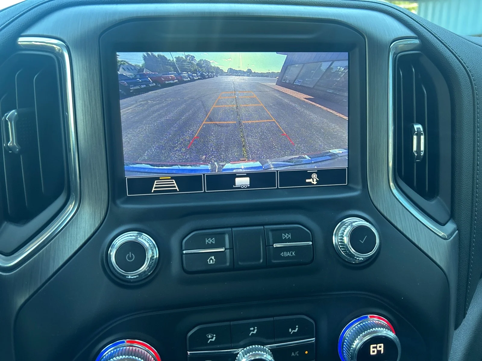 Used 2020 Gray GMC Denali image 17