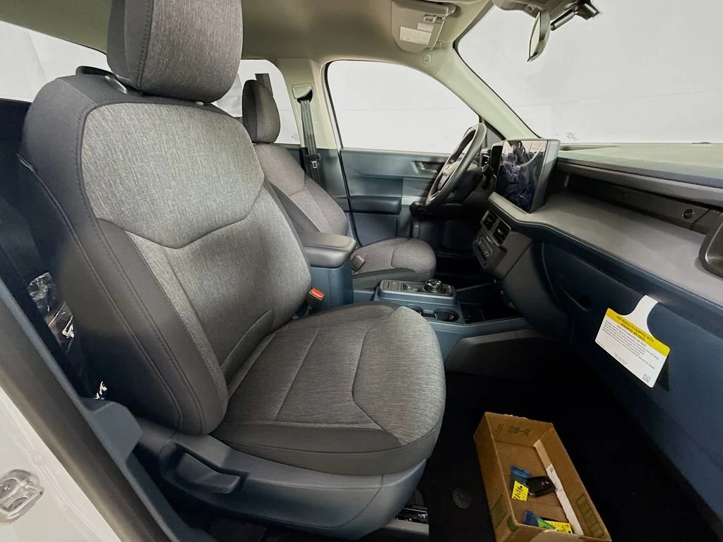New 2026 Oxford White Ford XLT image 25