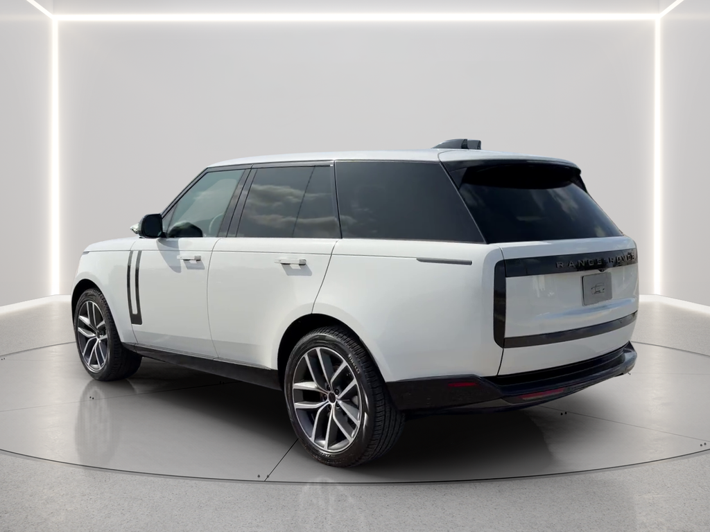 New 2026 Fuji White Land Rover SE image 7