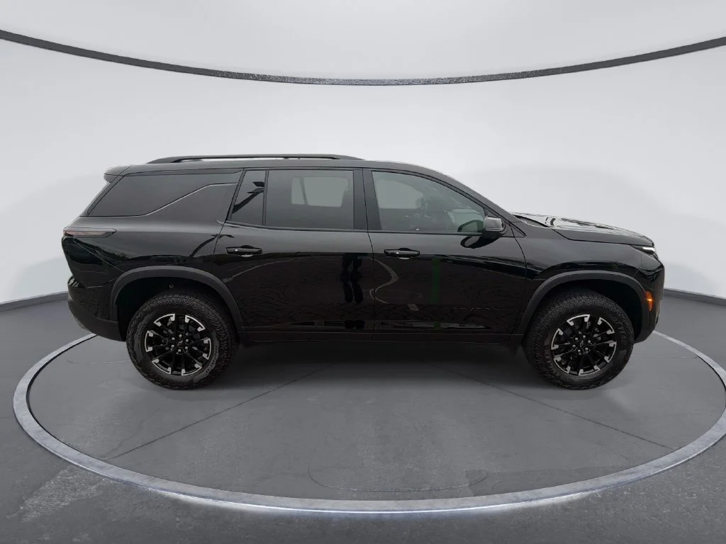Used 2026 Black Chevrolet Z71 image 8