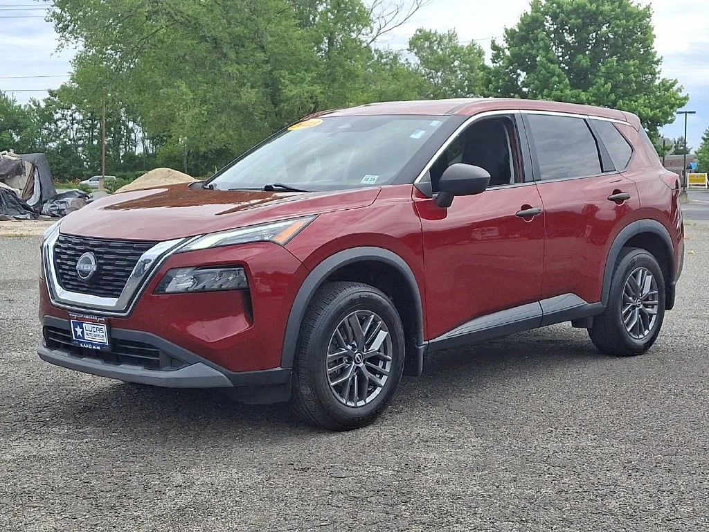 Used 2023 Scarlet Ember Tintcoat Nissan S image 6
