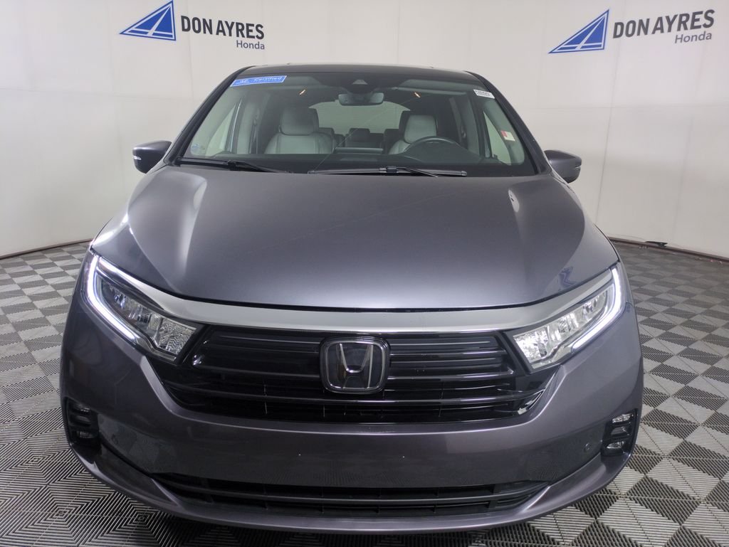 Certified Used 2024 Modern Steel Metallic Honda Touring image 12