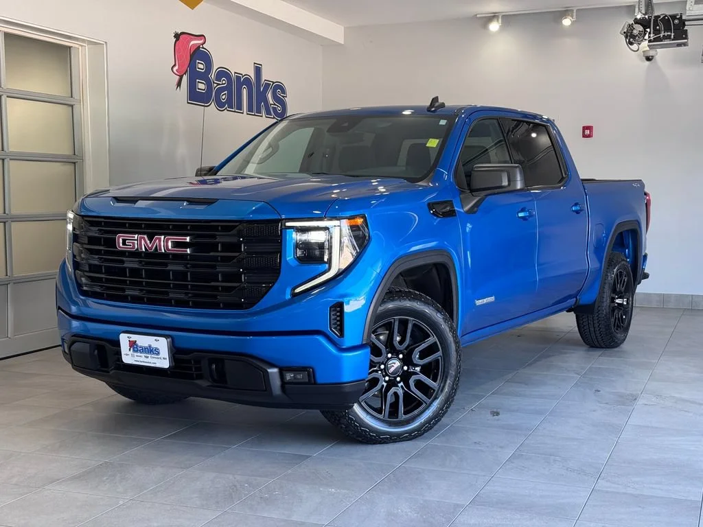 Certified Used 2023 Dynamic Blue Metallic GMC Elevation image 2