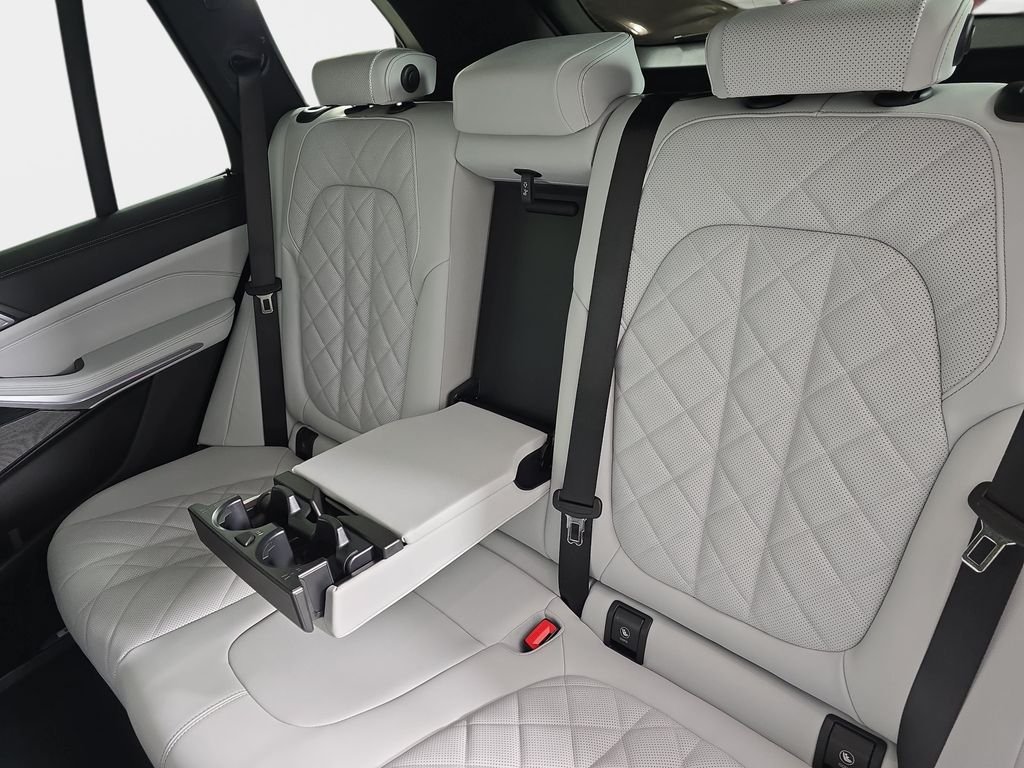 New 2026 Brooklyn Grey Metallic BMW xDrive50e image 14