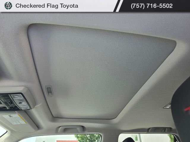 Used 2024 Ice Cap Toyota TRD Off-Road Premium image 9