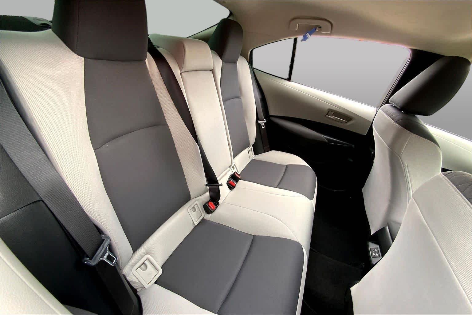Used 2026 Celestite Toyota LE image 19