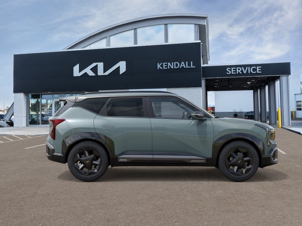 New 2027 Green Kia X-Line S image 7