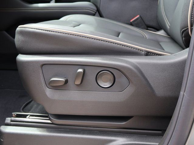 2026 GMC Yukon XL Elevation - Photo 43