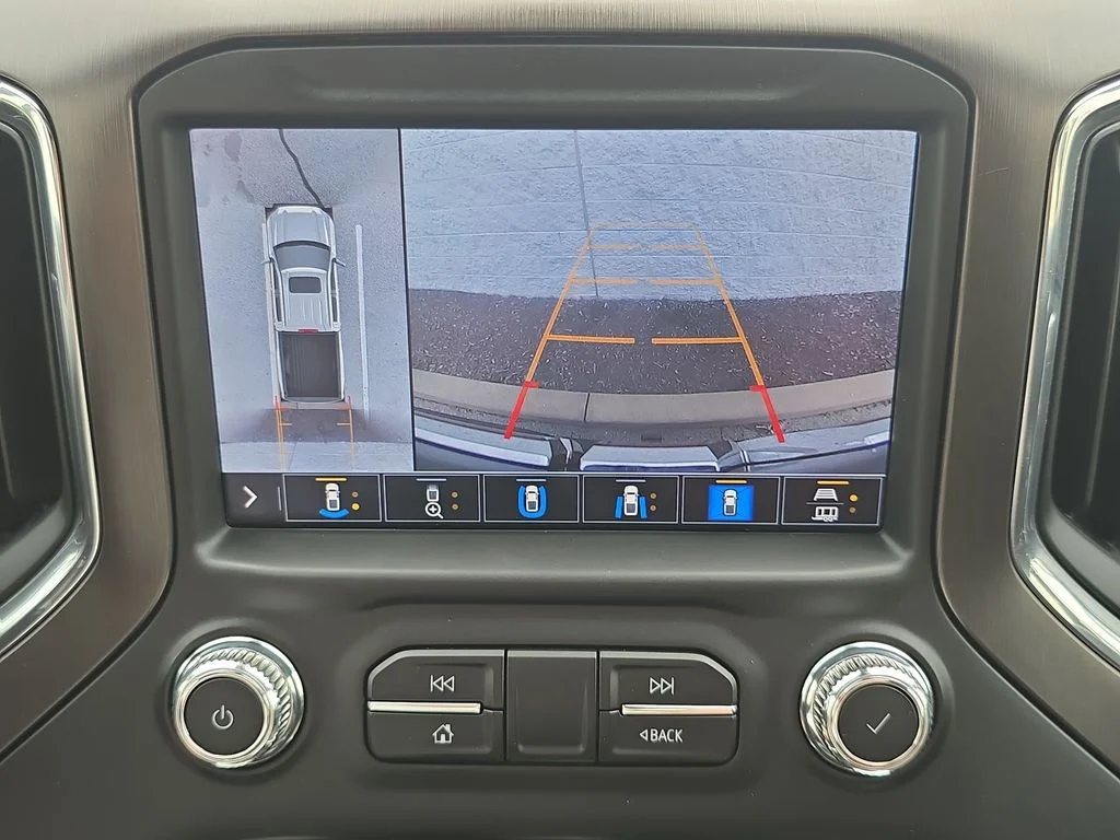 Certified Used 2022  GMC AT4 image 15