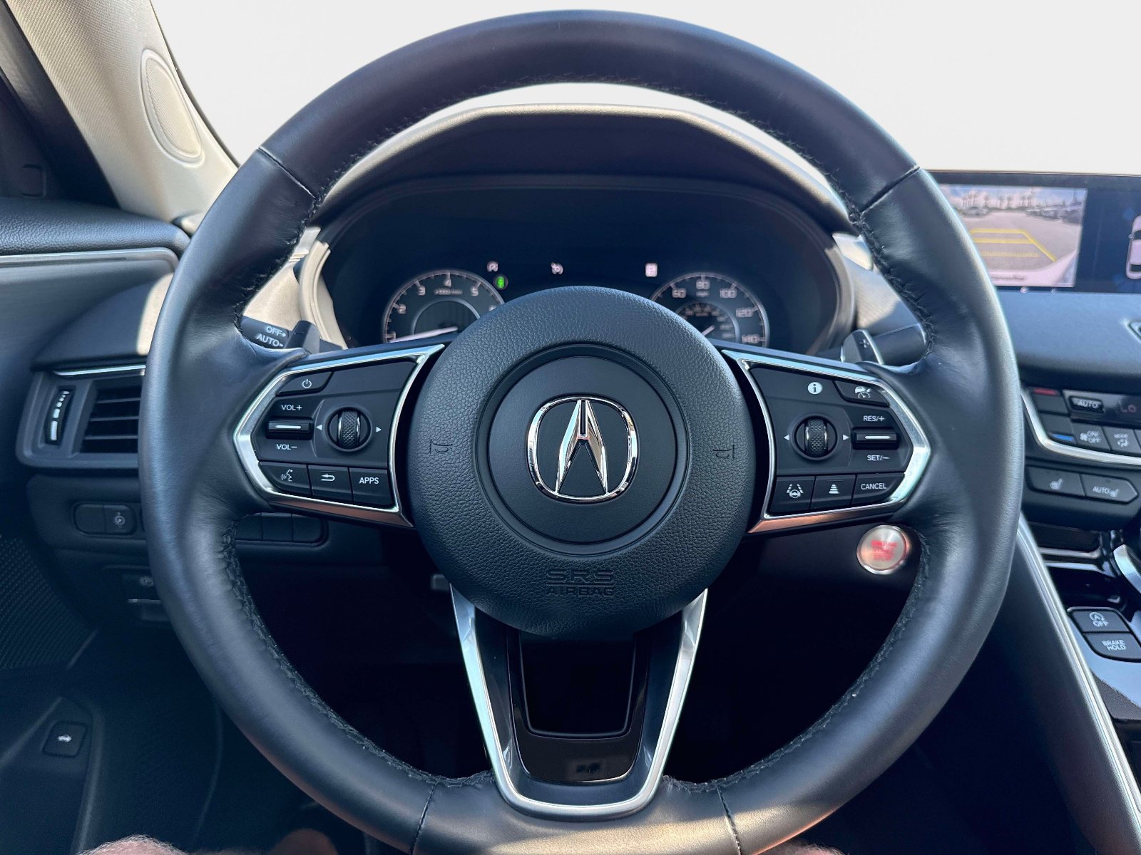 Used 2023 Platinum White Acura w/Technology Package image 27