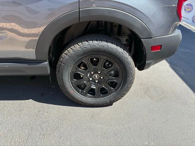 New 2026 Carbonized Gray Metallic Ford Badlands image 17
