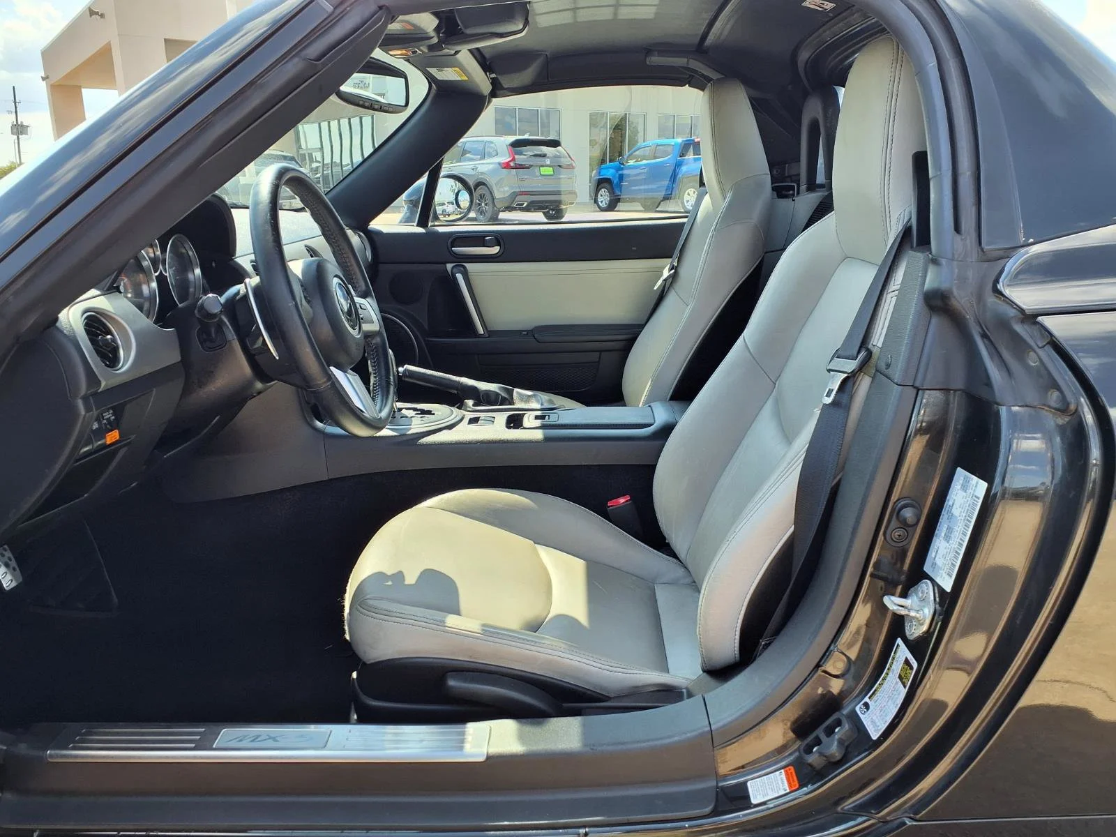 Used 2011 Black Mazda PRHT Grand Touring image 13