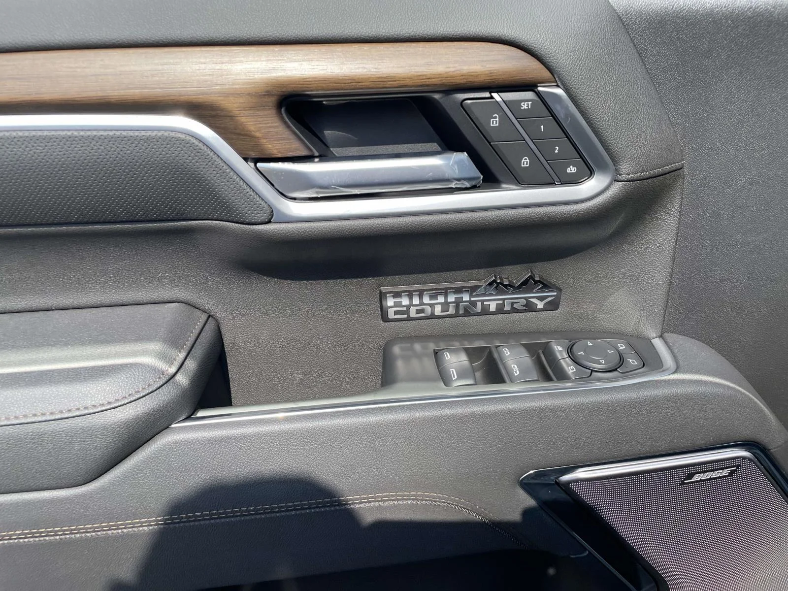 New 2026 Black Chevrolet High Country image 18
