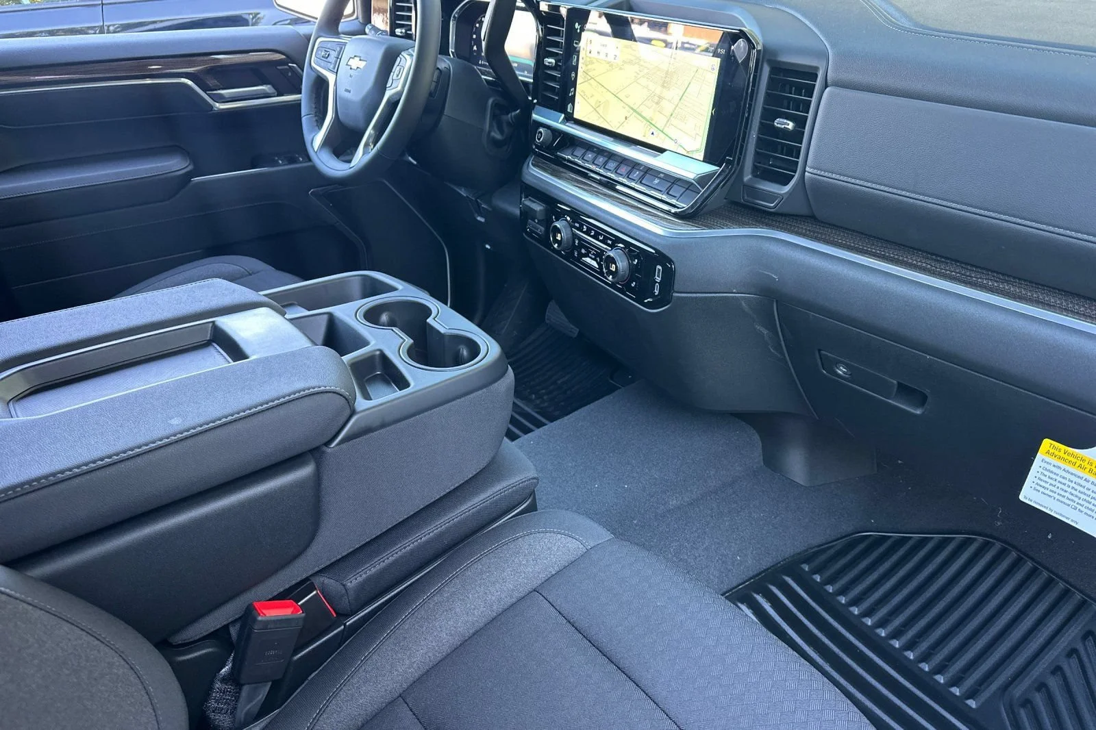 New 2026 Summit White Chevrolet LT (2FL) image 15