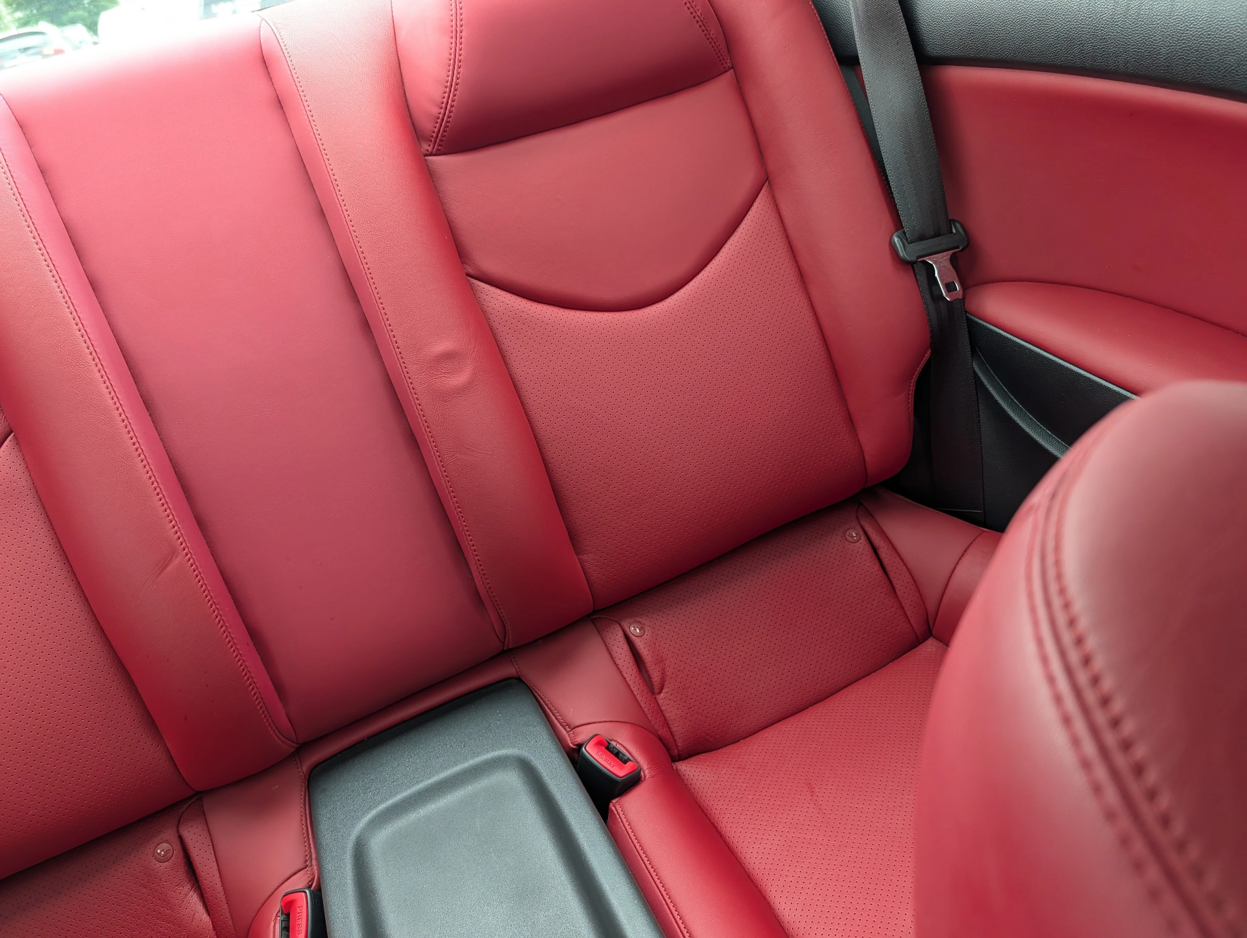 Used 2011 Malbec Black INFINITI IPL image 14