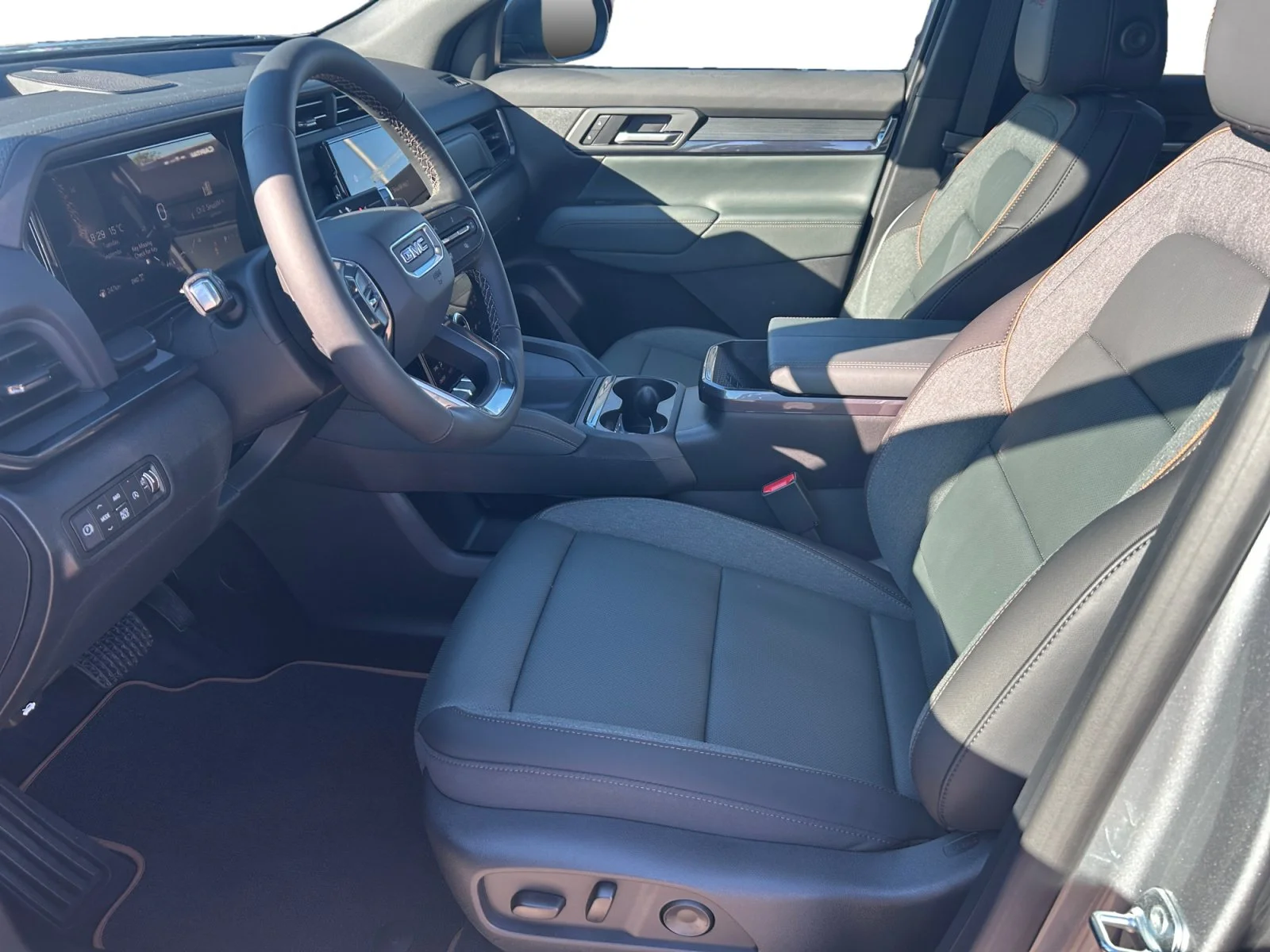 New 2027 Sterling Metallic GMC AWD AT4 image 14