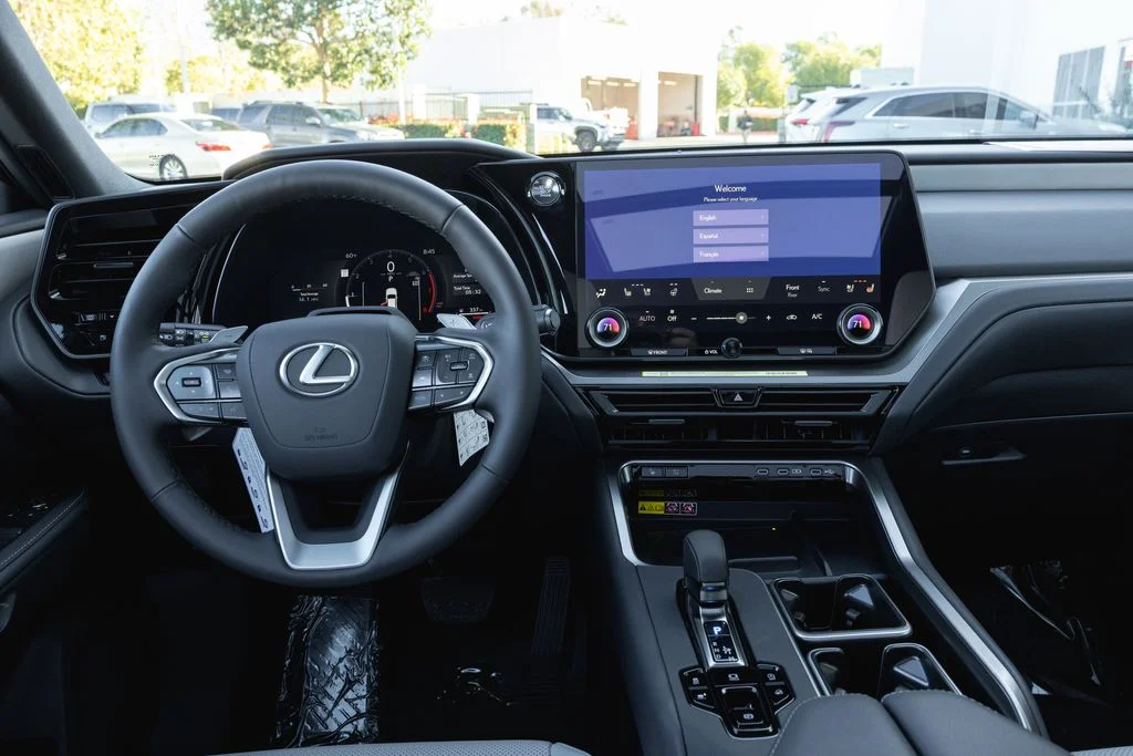 2026 Lexus TX Premium - Photo 25