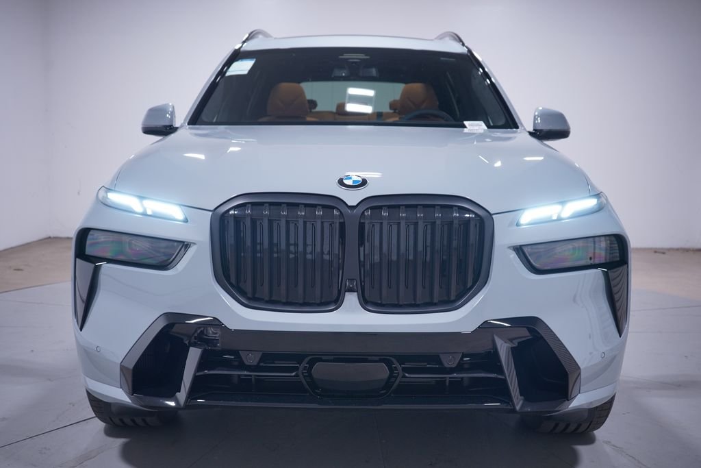 New 2027 Gray Metallic BMW xDrive40i image 4